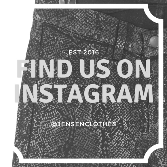 BEHIND THE CLOSET - Picture 3 of 6